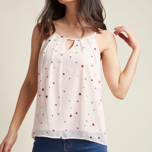 Super Cute Pink with Polka Dots! - Picture 1 of 4